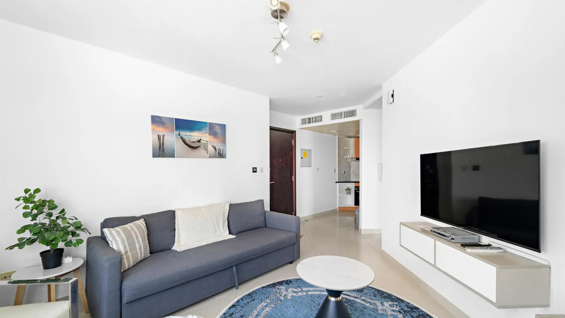 1Br Apartment Minutes From Mall Of The Emirates 두바이