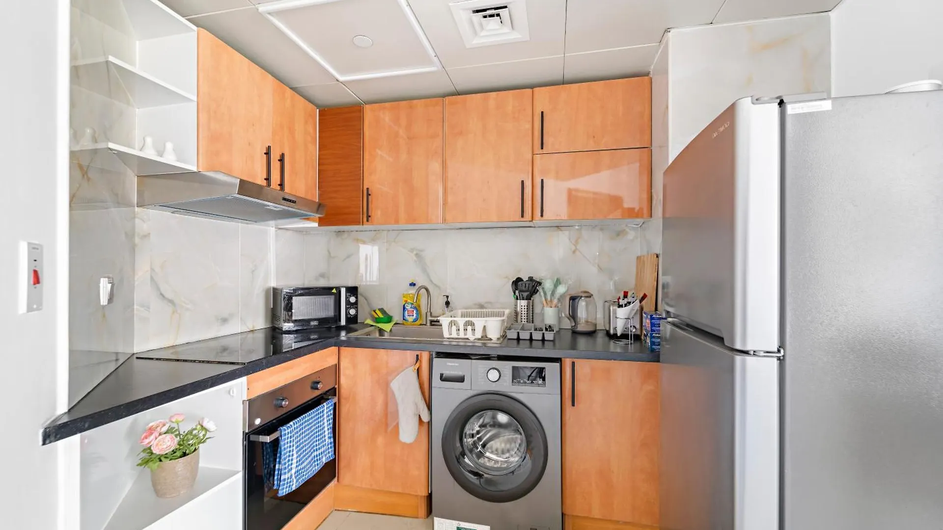 1Br Apartment Minutes From Mall Of The Emirates Dubai 0*,  United Arab Emirates