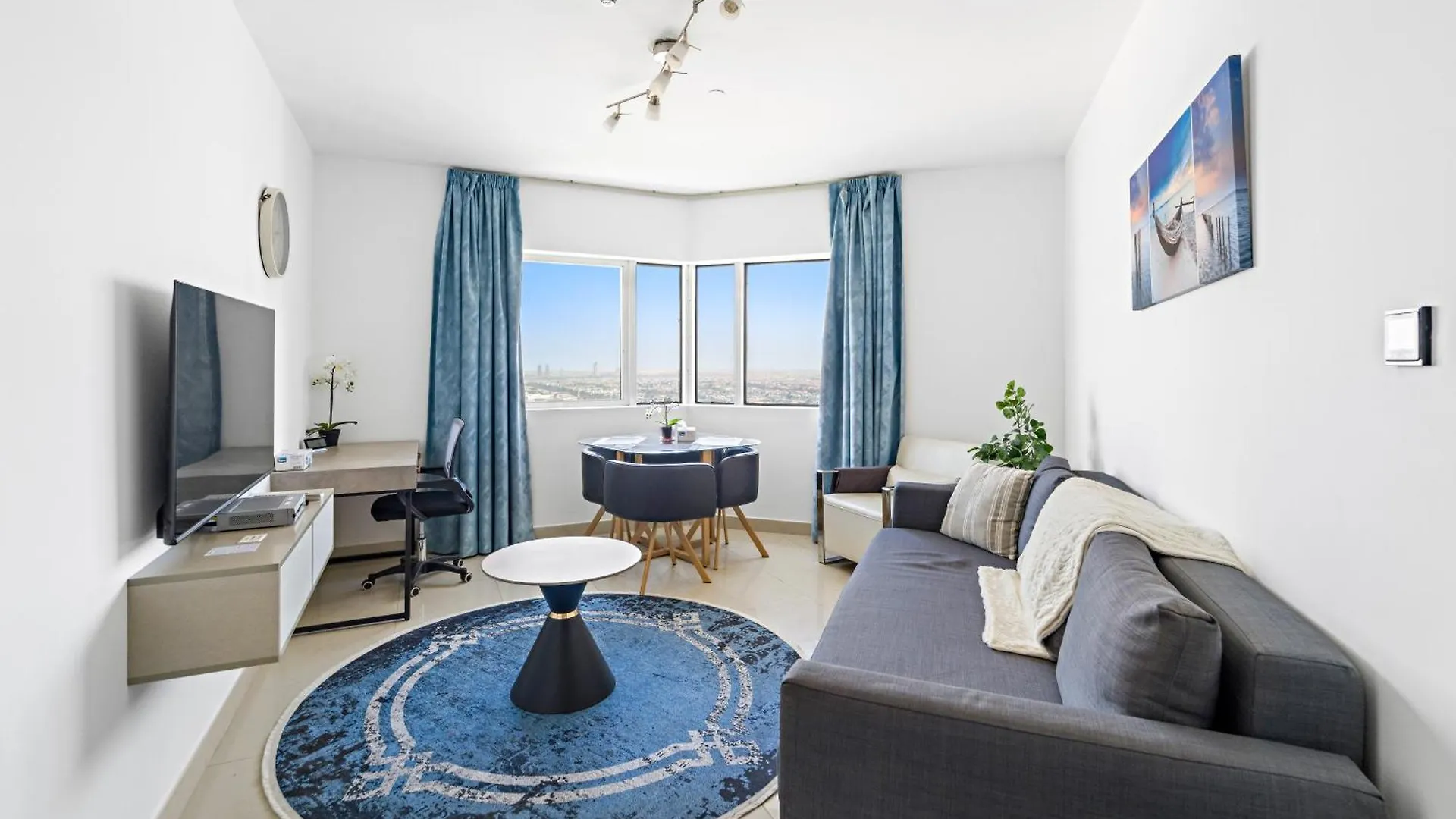 1Br Apartment Minutes From Mall Of The Emirates 두바이