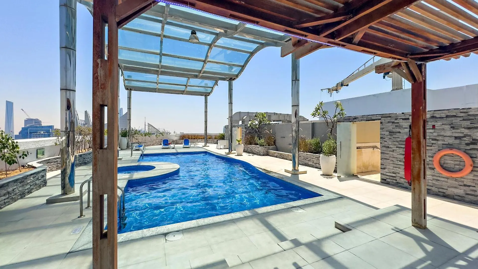 1Br Apartment Minutes From Mall Of The Emirates 두바이